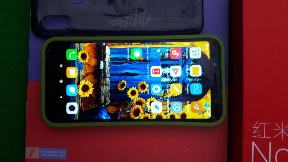 Легендарний флагман Redmi note5.  3/32