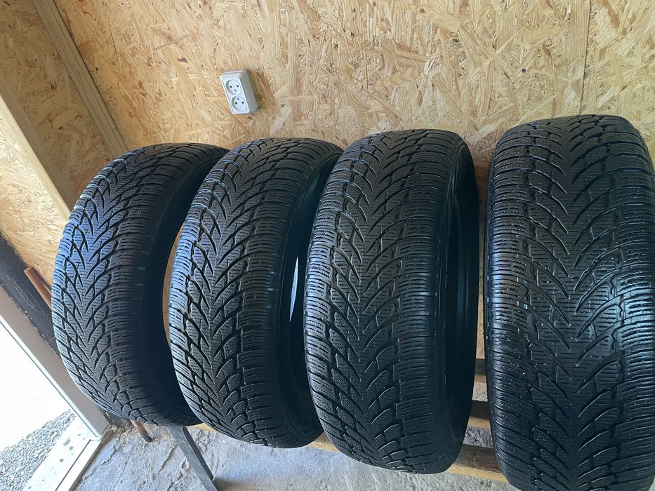 Шини Резина Зимова 215/60/17 Nokian