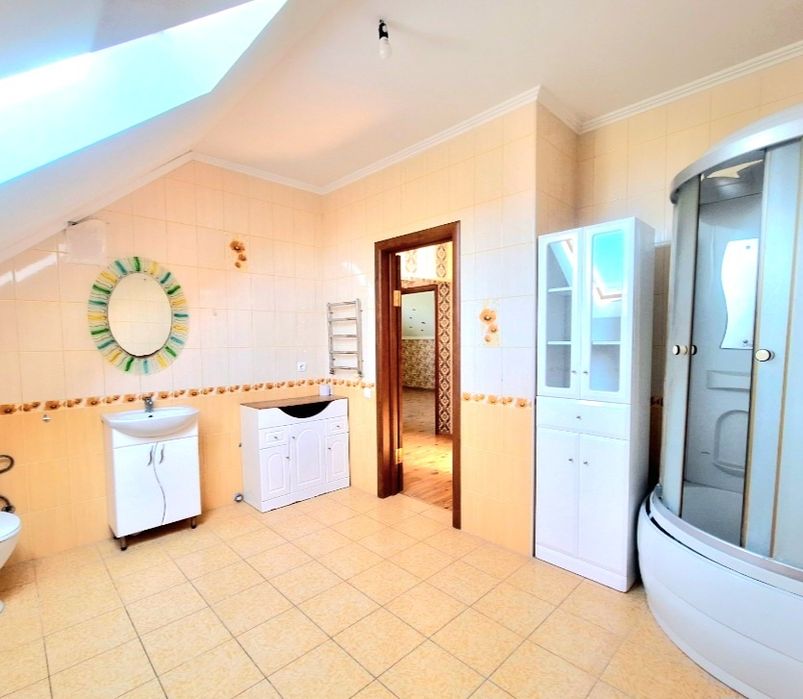 ДЕРЖПРОГРАМИ!!! ГАЗ!! Будинок 160 кв.м.на 8 сот,права  частина міста