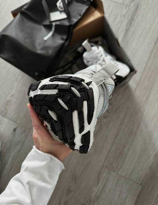 (БЕЗ ПЕРЕДОПЛАТИ)Balenciaga 10 XL баленсіага 10 ікс ель білі