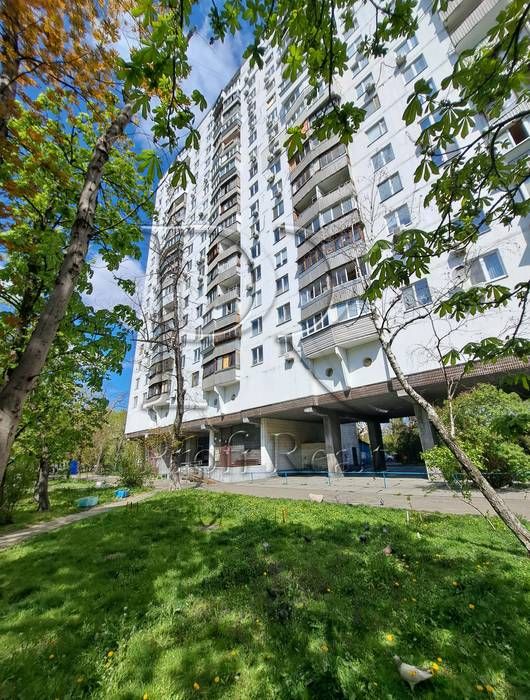 Продаж 1к квартири. м.Лівобережна. Русанівка. І Шамо 14.