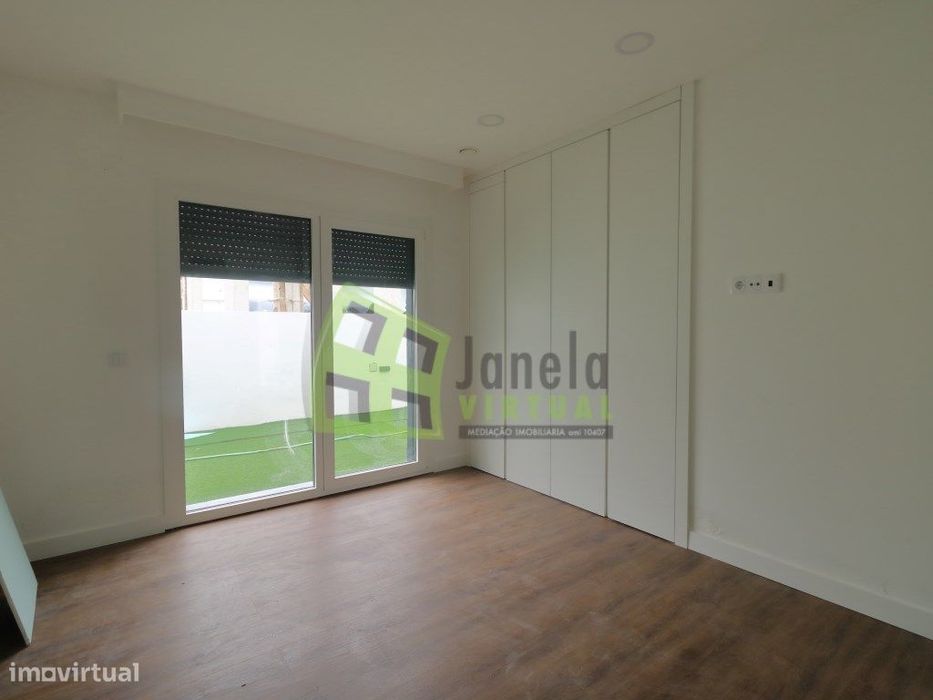 Moradia Isolada Térrea T3 com Piscina - Azeitão