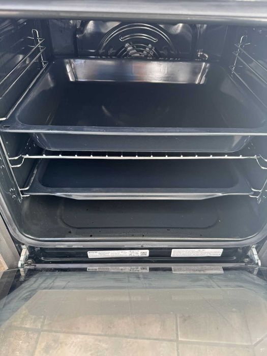 Kuchenka gazowo-elektryczna z piekarnikiem Gorenje GKS5C70XF