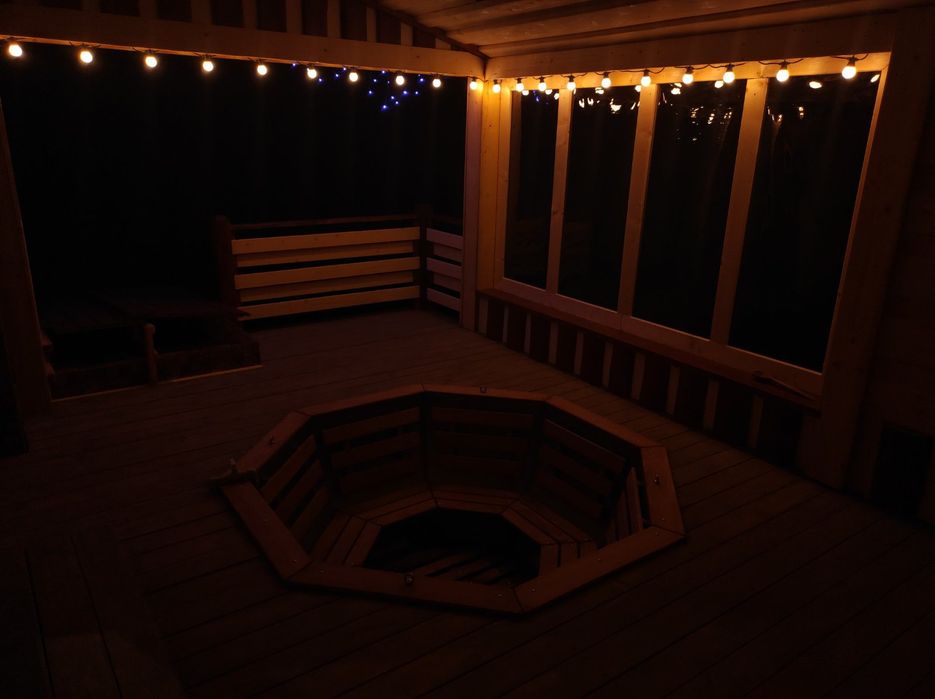 Відпочинок в карпатах з Чаном під лісом "Berdo"