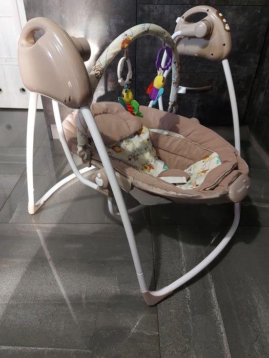 Baby Mix huśtawka elektroniczna, leżaczek z melodiami i wibracjami