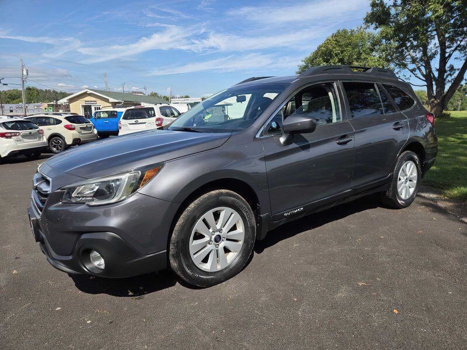 Subaru Outback 2.5      2018