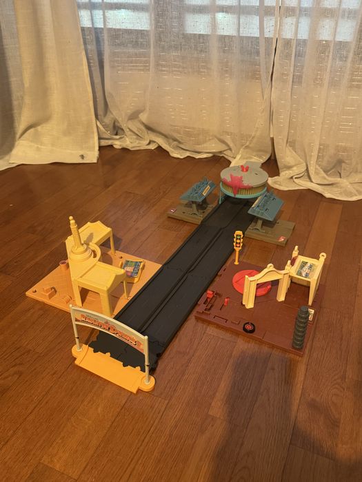 Pista / garagem Faísca Mcqueen