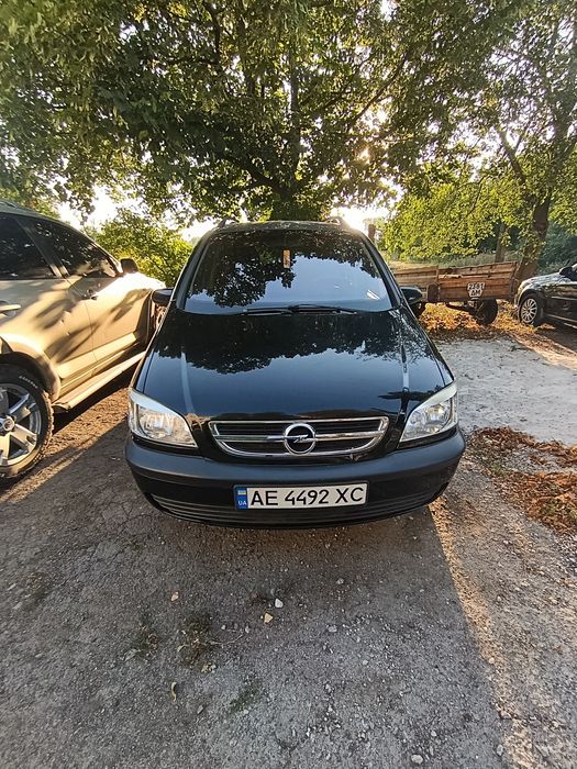 Opel zafira A 1.8 газ/бензин 2004 року