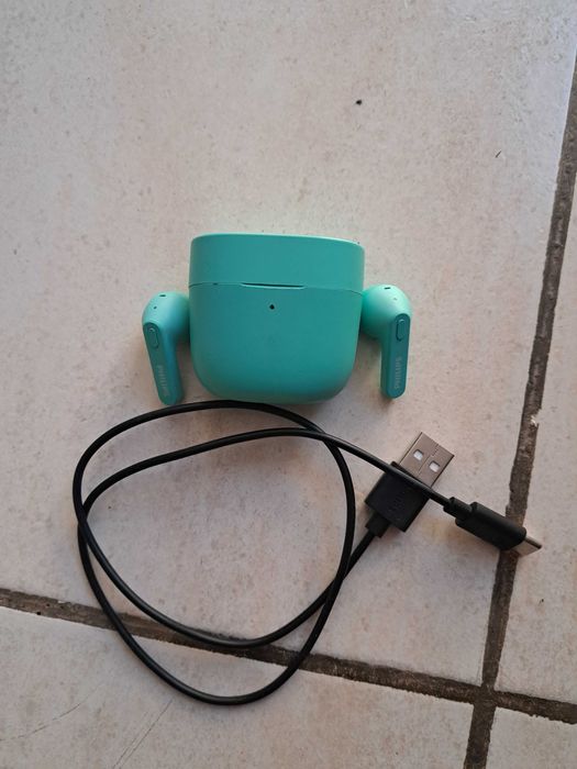 Auriculares True Wireless Philips TAT2236