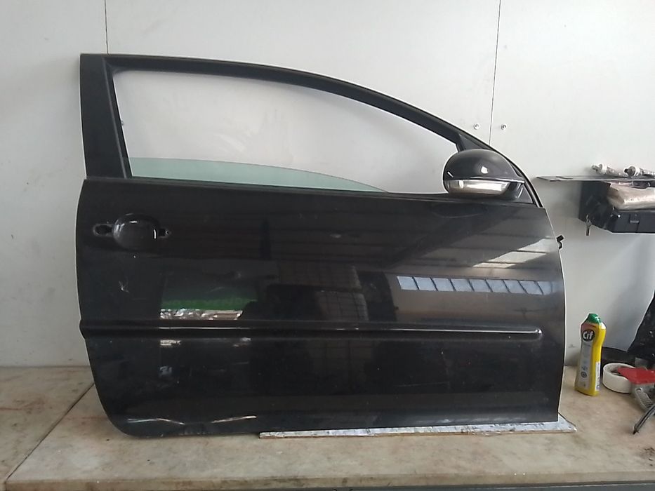 Porta frente direita VOLKSWAGEN Golf V (1K1)