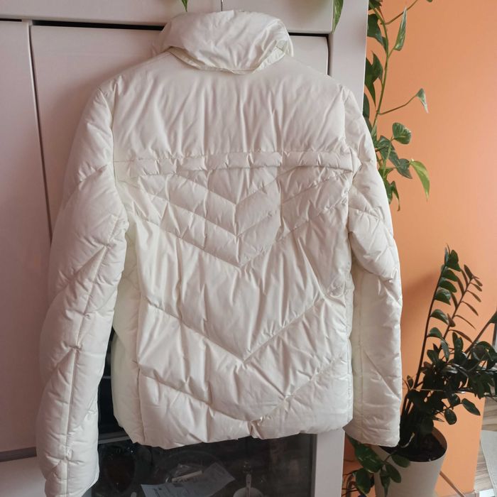 Kurtka Adiddas  ecru.