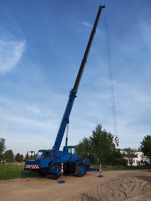 Usługi dźwigowe 25 ton dźwig żuraw Wałcz