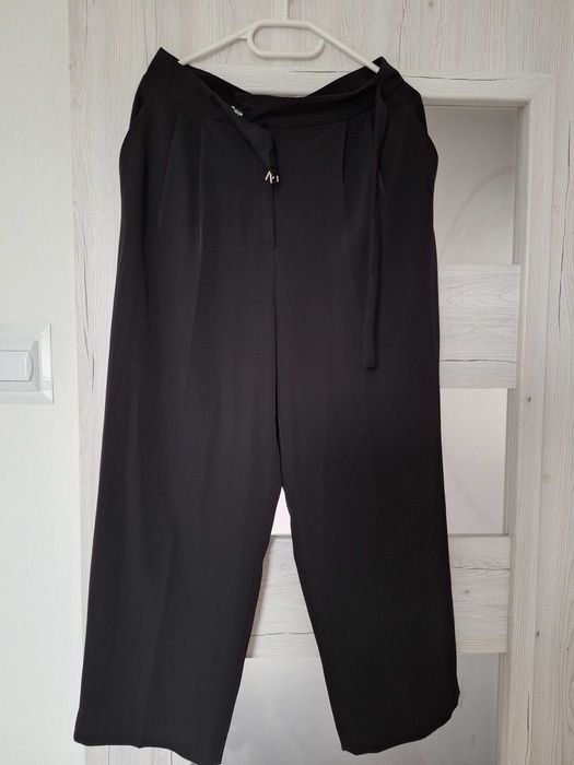 Spodnie czarne z szerokimi nogawkami i wysokim stanem H&M