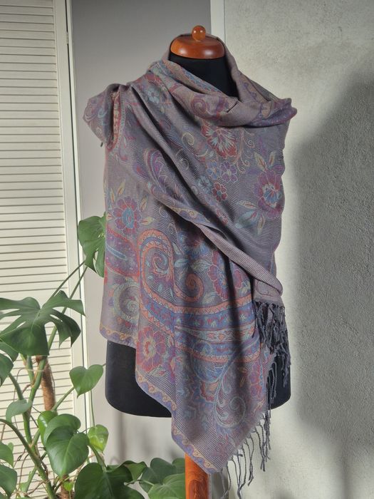 Szal z kaszmirem 185 cm × 70 cm