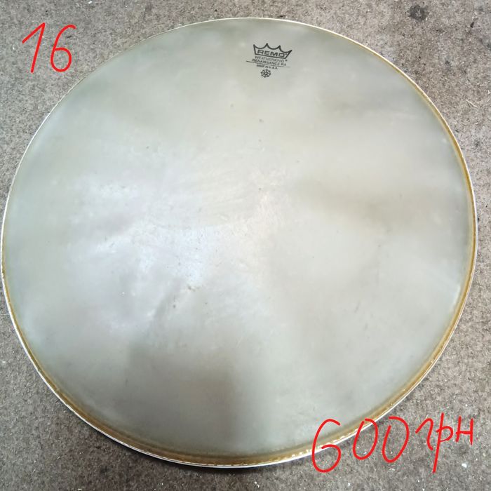 Пластики для барабанів різні