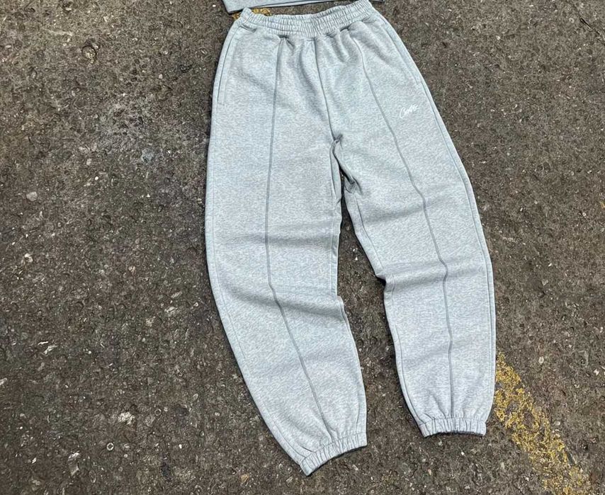 В наявності | Штани спортивні Corteiz HMP