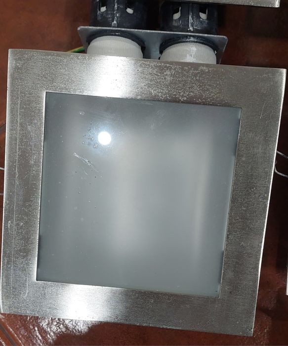 4 focos de iluminação inox