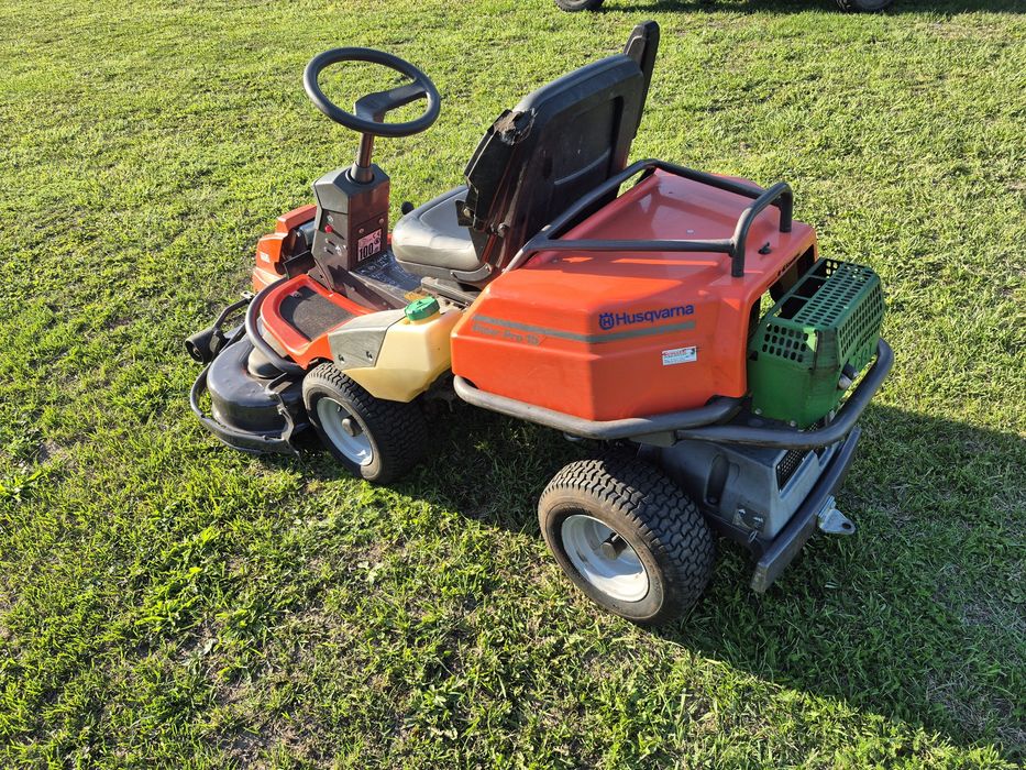 Traktorek kosiarka Husqvarna
