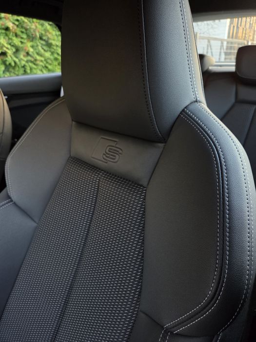 Audi A3 8Y 2022r 2.0d S-line Matrix