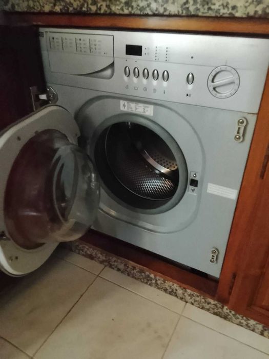 Maquina de lavar como nova