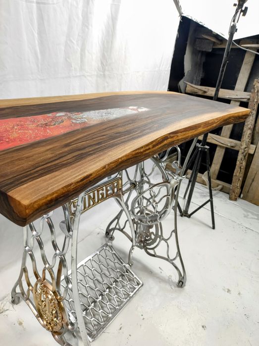 Stolik kawowy orzech włoski Singer żywica epo 3