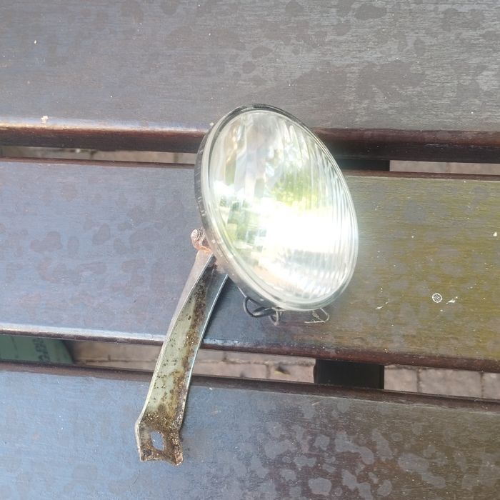Lampka przód z mocowaniem rower Romet Wagant Mistral Wigry komplet z prl
