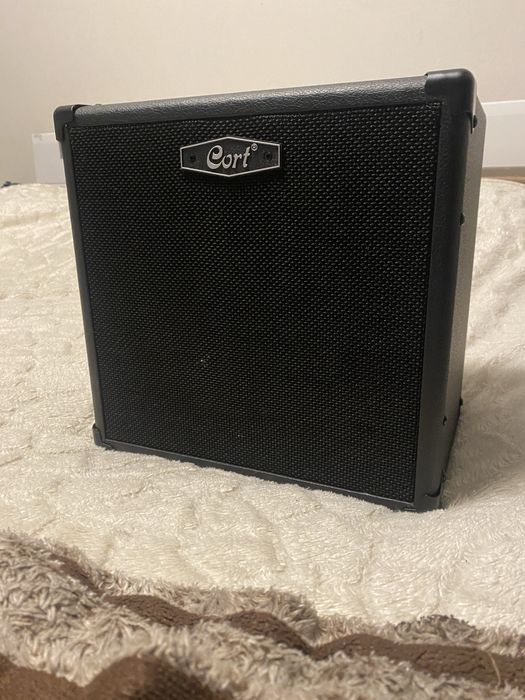 Комбік Cort cm20b як новий