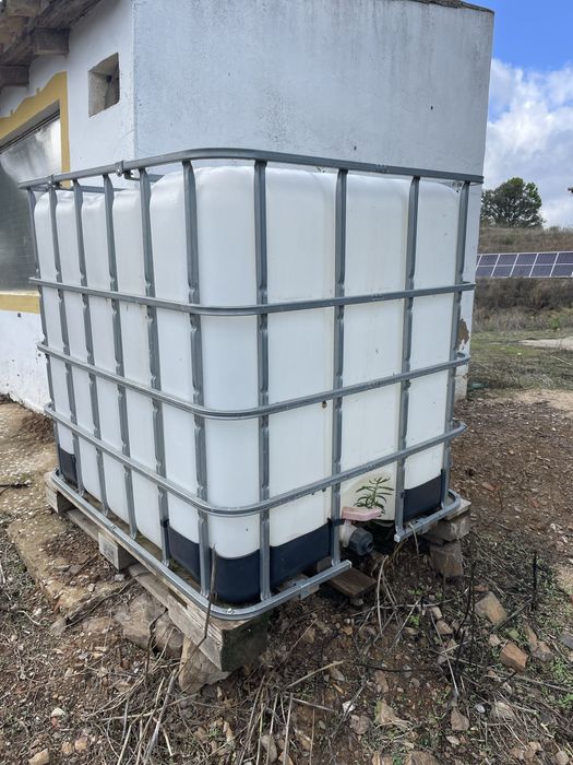 Deposito de agua 1000 litros