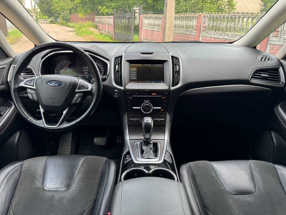 Ford Galaxy Titanium 2015