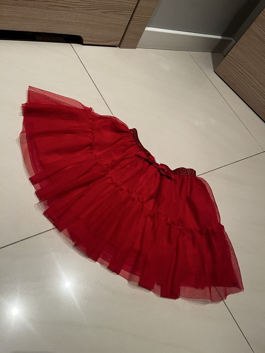 Czerwona spódniczka Tutu dla dziewczynki (H&M, r. 122-128)