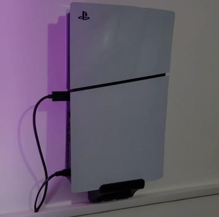 PS5 без дісковода та PS 5 Slim Digital Edition настіне кріплення