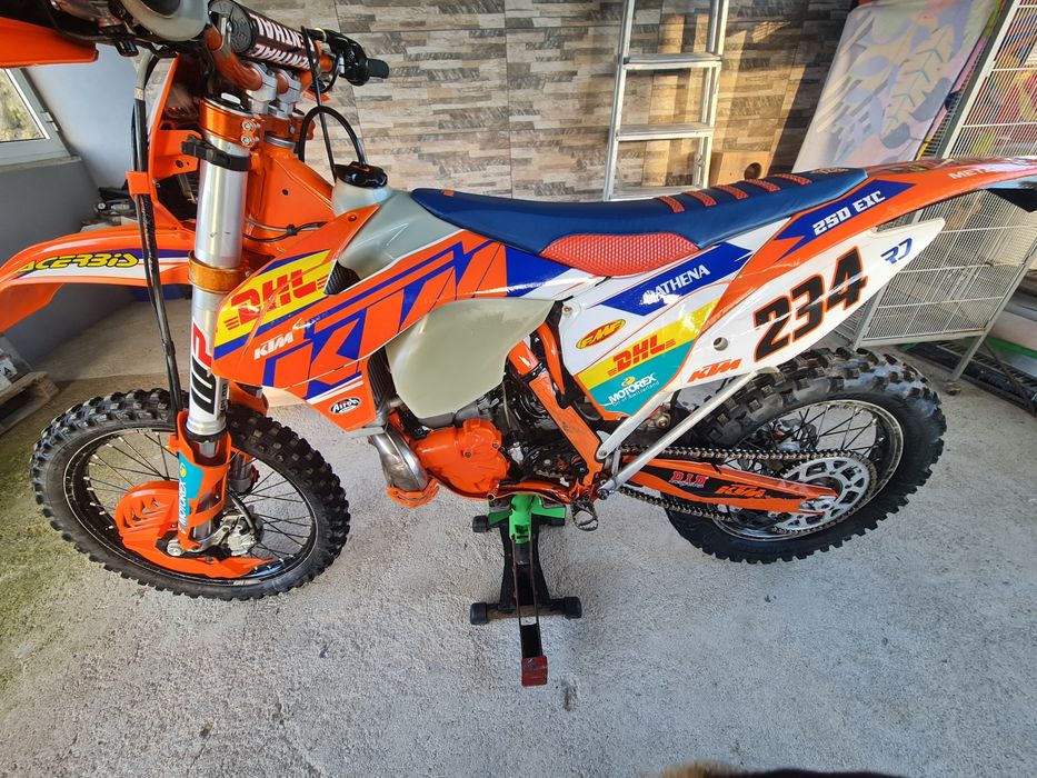 Ktm exc 250 six days 2t