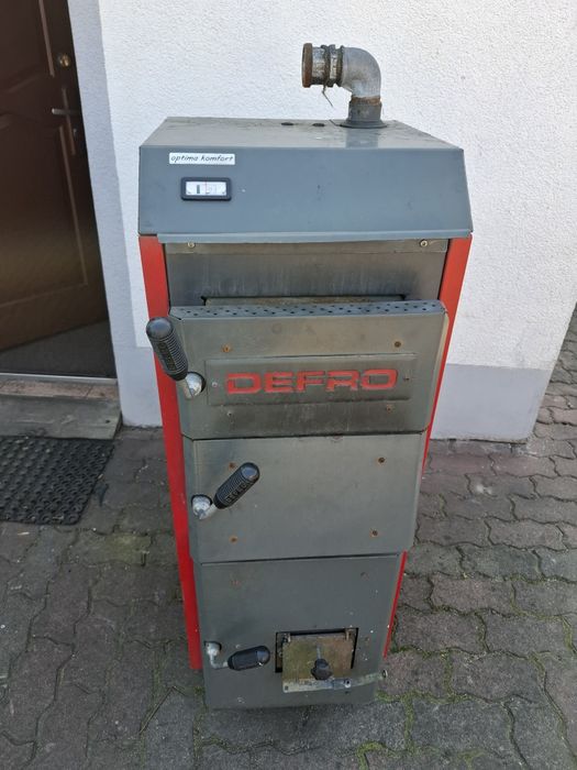 Piec CO .Uszkodzony płaszcz wodny
