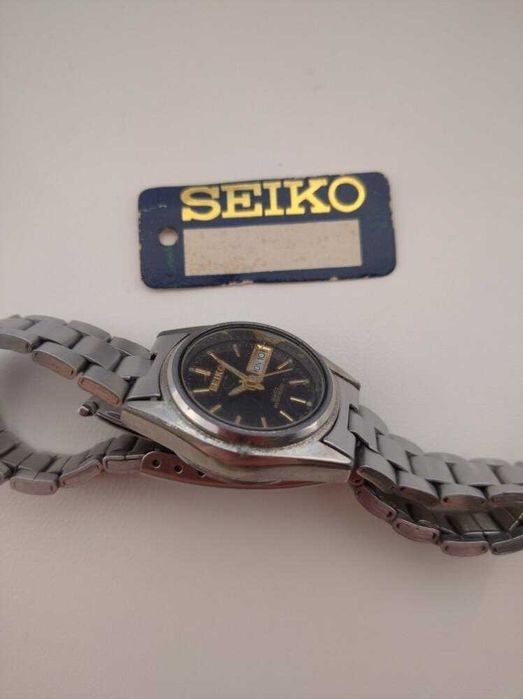 Оригінал,водостійкі з підсвіткою жіночі часи годинник SEIKO