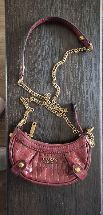 Мініатюрна сумочка Guess