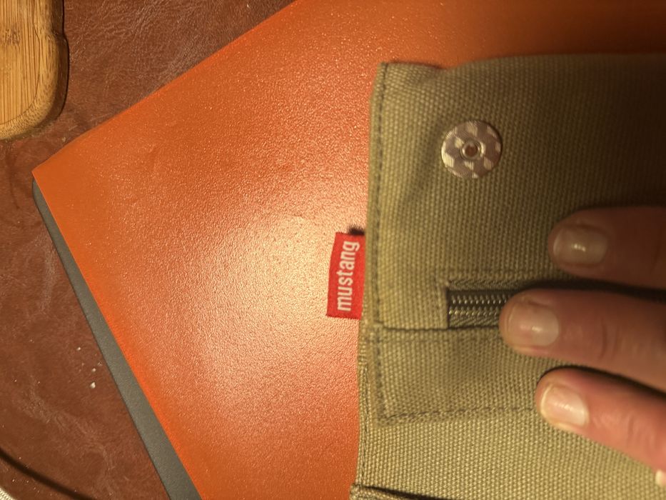 Reliquia da Mustang - Carteira/ pochette senhira