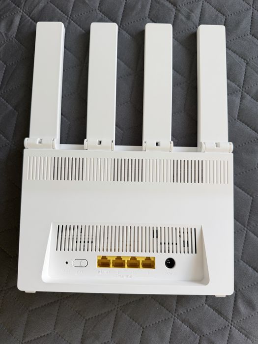 HUAWEI WiFi BE3 — Router Wi-Fi 7