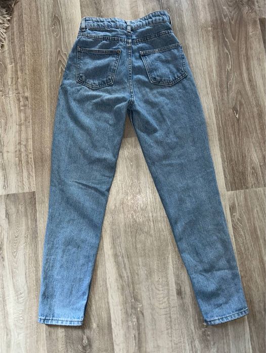 Джинси  возможен торг