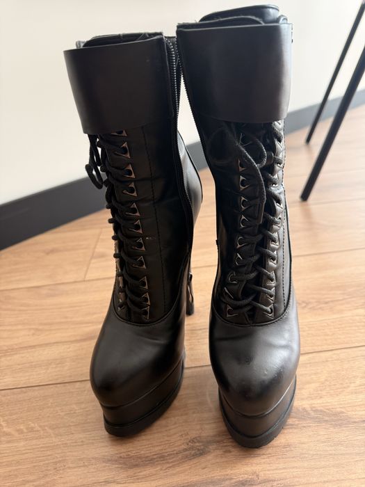 Ботільйони з натуральної шкіри