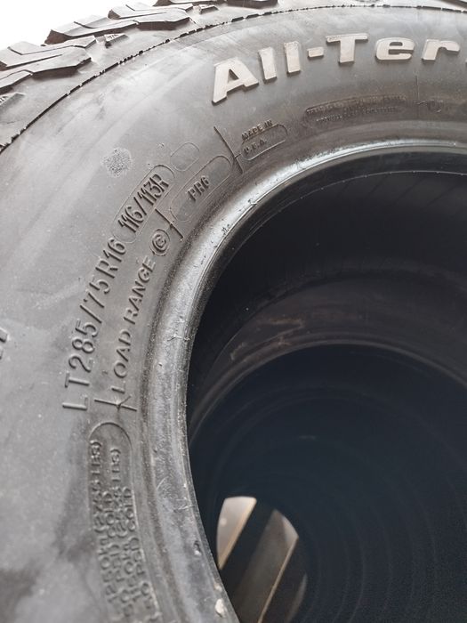 6 x BF Goodrich 285-75/16 KO2 A/T