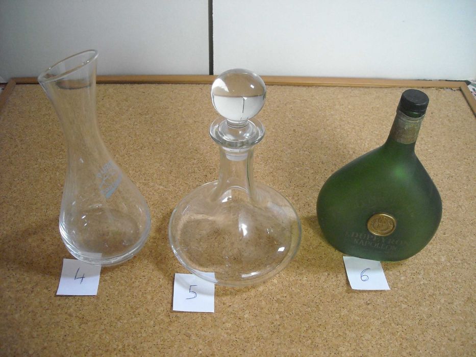 Garrafas diversas vidro antigas licor espirituosas vinho coleccao