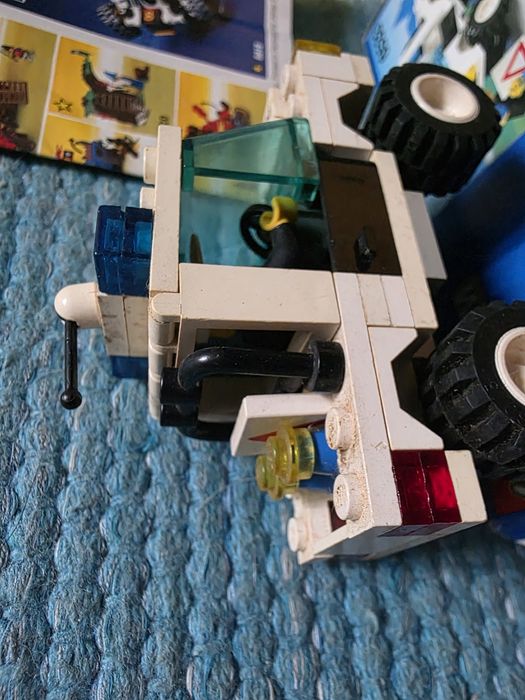 Vários Legos marca Lego completos com caixa