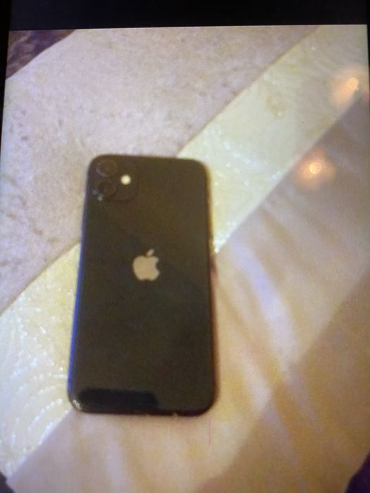 Iphone 11 preto usado