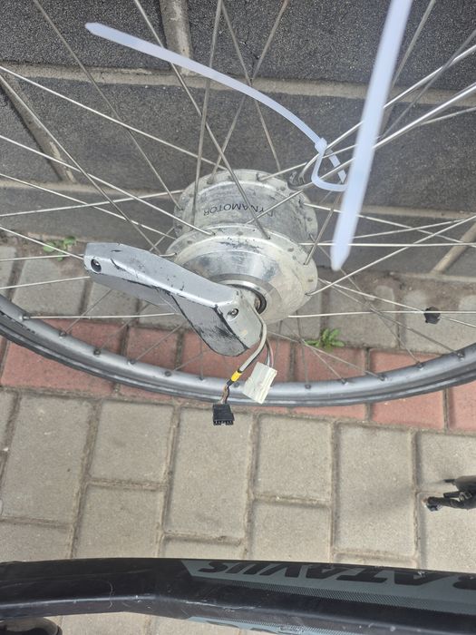 Електровелосипед Batavus