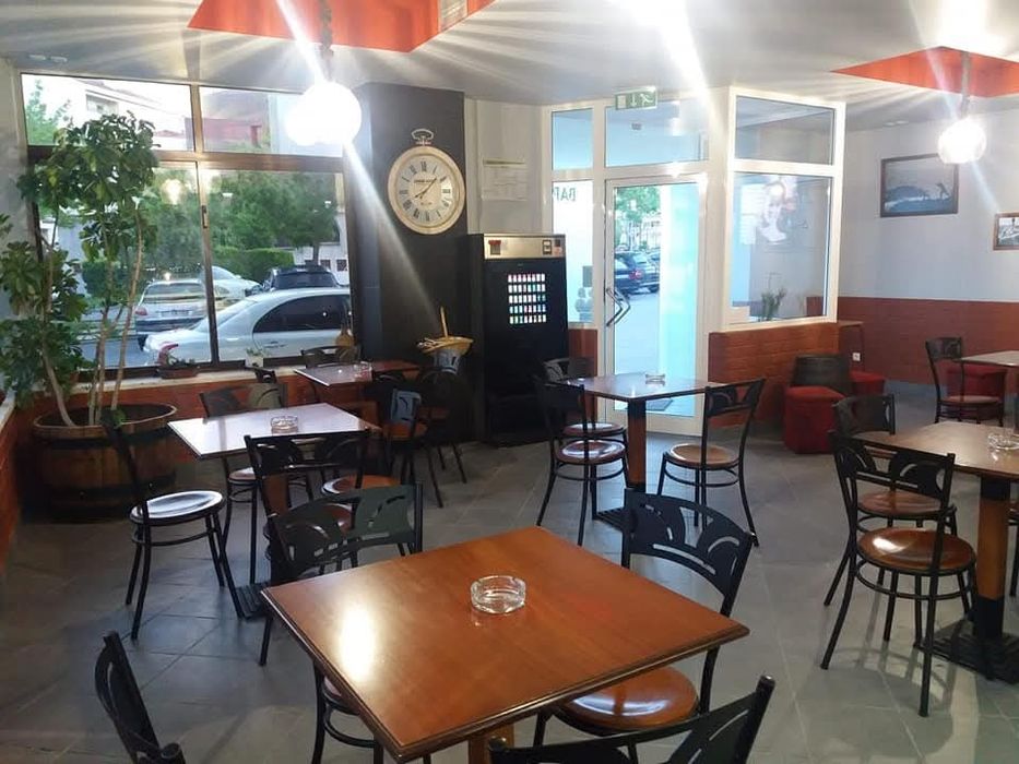 trespasse de café- totalmente equipado- 30.000 € (Negociável)