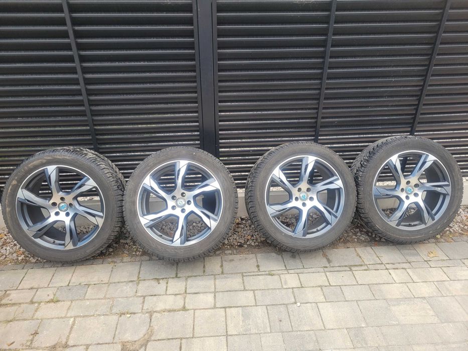 Opony zimowe Nokian WR SUV 4 275/45 R 20