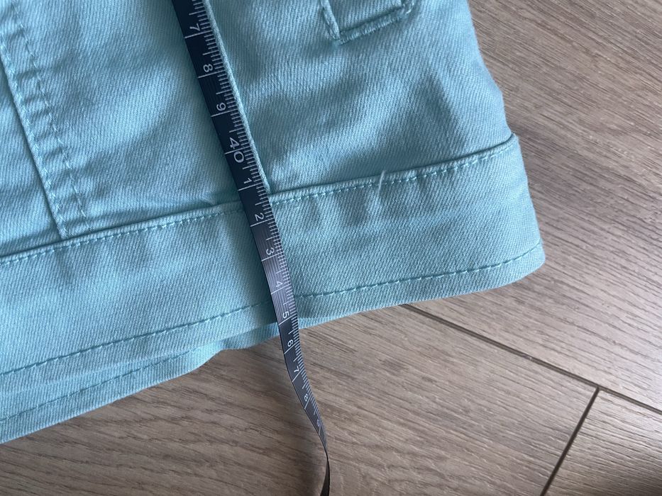 Джинсова куртка.