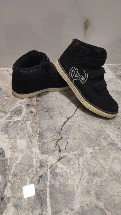 Термо хайтопи р. 36 замш чорний ідеальний стан