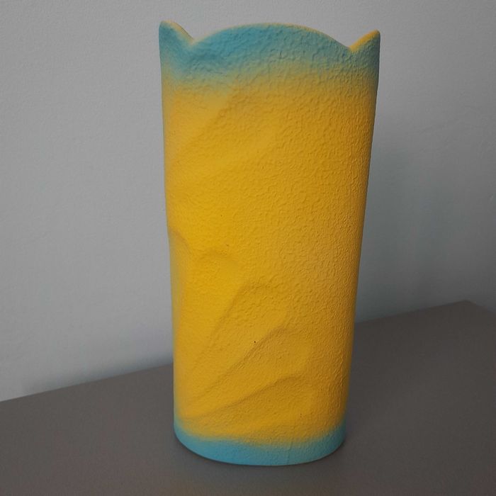 Ваза керамічна з маками жовто синя 31,5см, Вази для квітів 30см