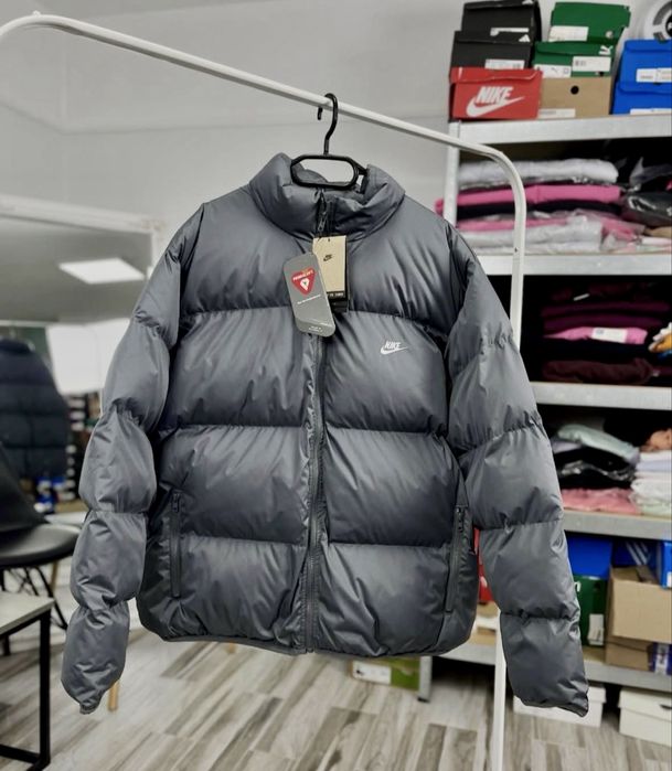 Пуховик, парка nike primaloft